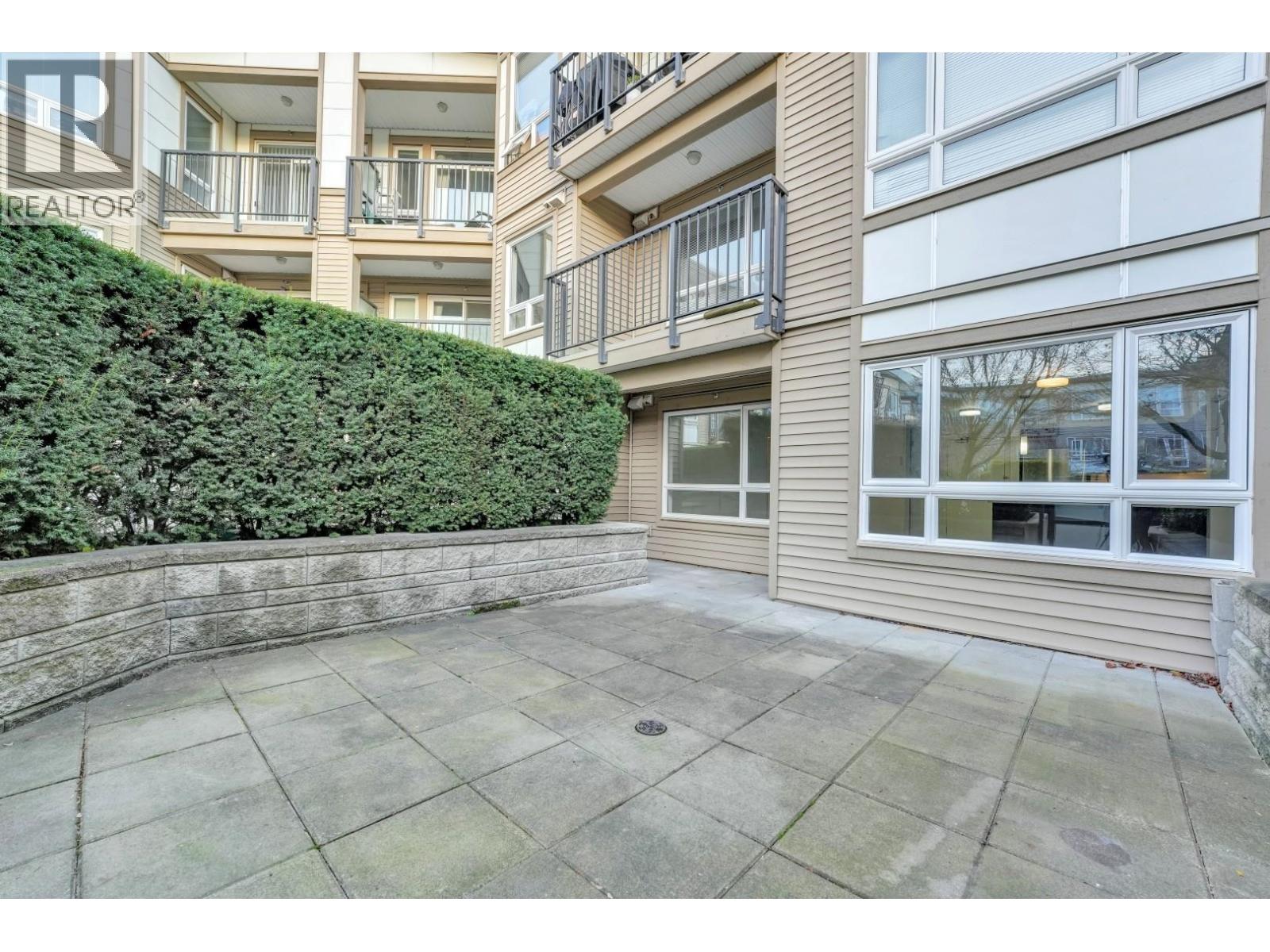 Listing Picture 23 of 31 : 215 12339 STEVESTON HIGHWAY, Richmond / 烈治文 - 魯藝地產 Yvonne Lu Group - MLS Medallion Club Member