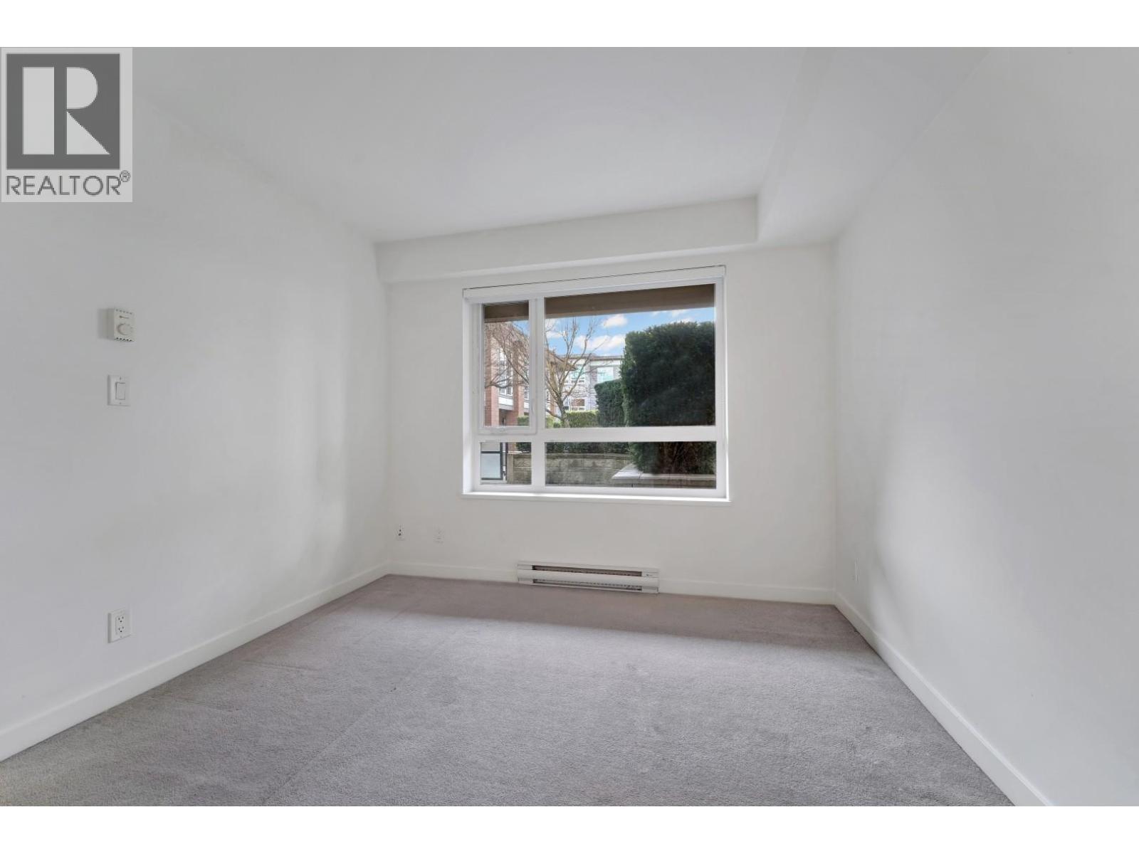 Listing Picture 14 of 31 : 215 12339 STEVESTON HIGHWAY, Richmond / 烈治文 - 魯藝地產 Yvonne Lu Group - MLS Medallion Club Member