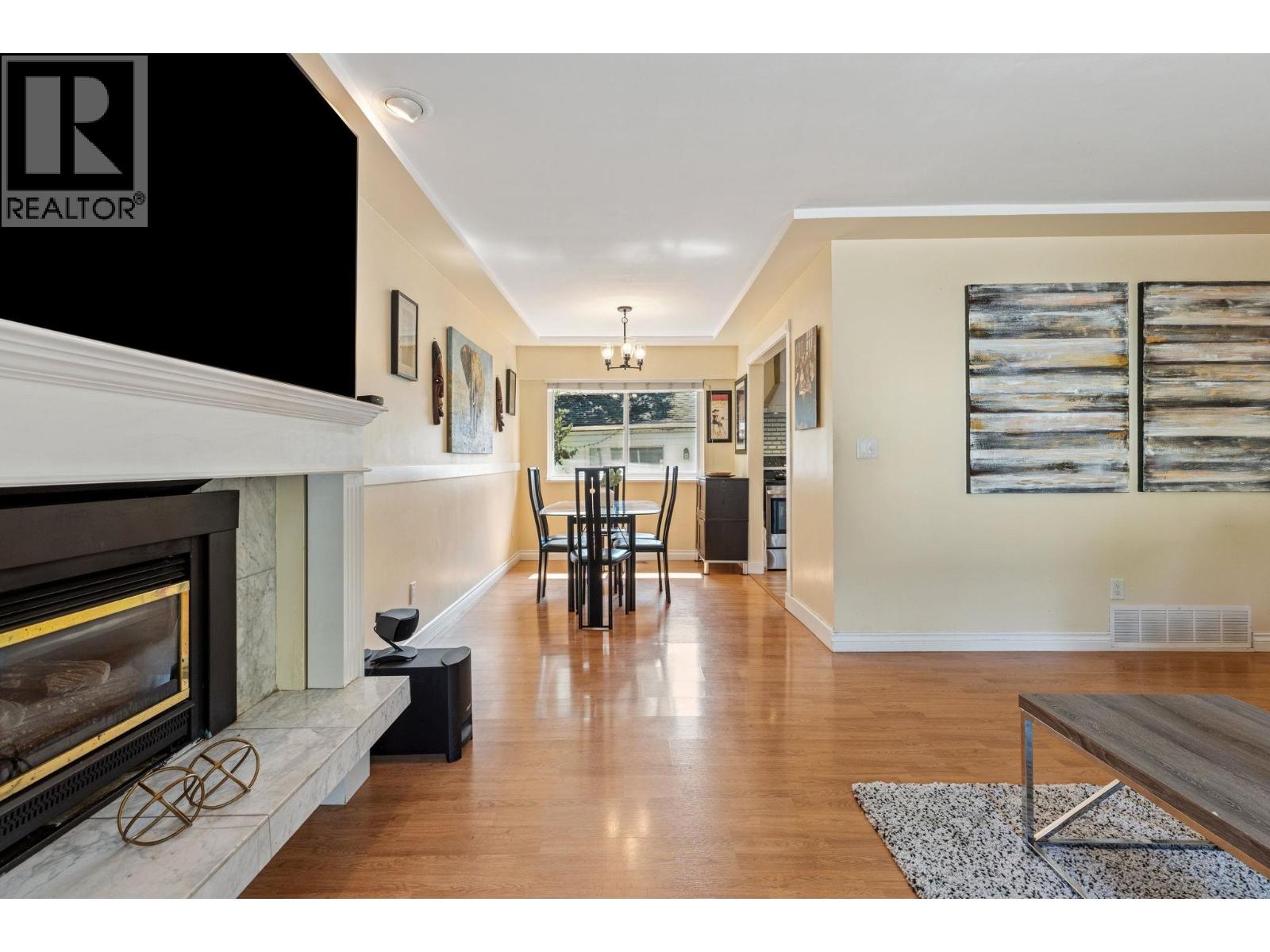 1068 Spruce Street, Port Coquitlam, British Columbia  V3B 4X6 - Photo 11 - R3083016