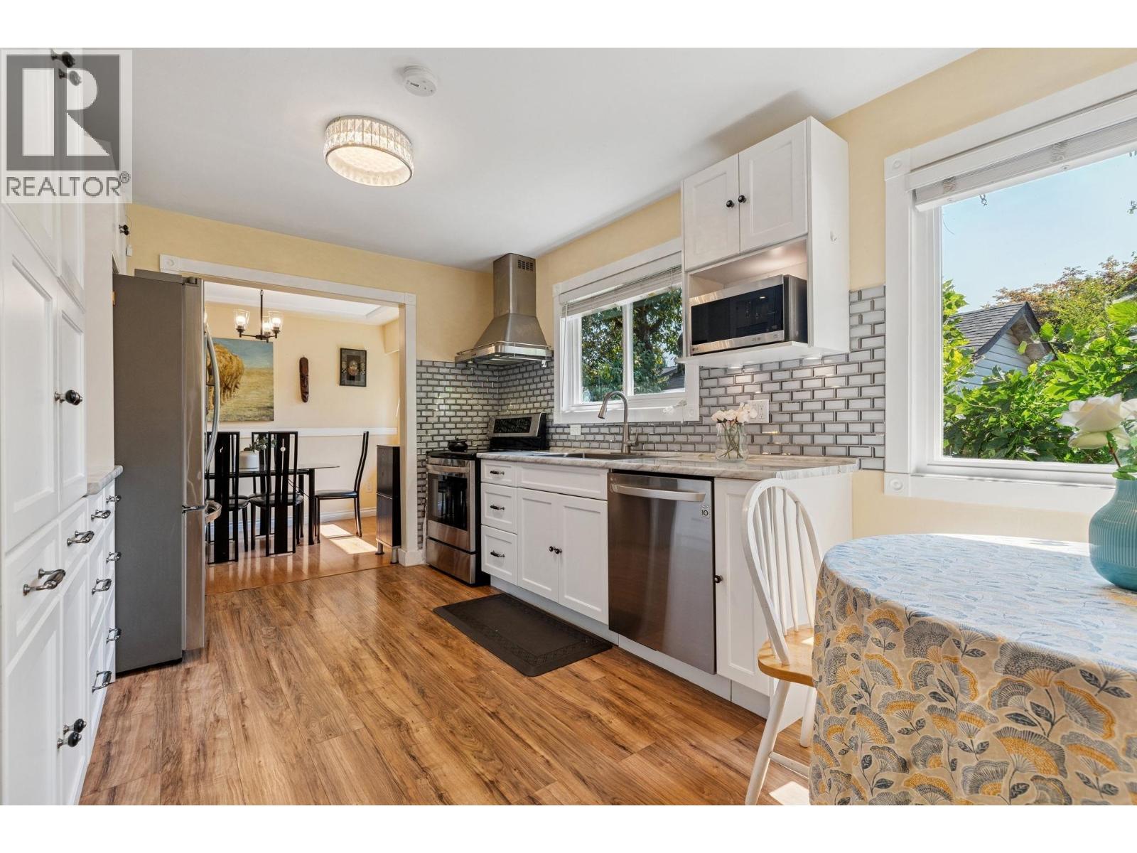 1068 Spruce Street, Port Coquitlam, British Columbia  V3B 4X6 - Photo 14 - R3083016