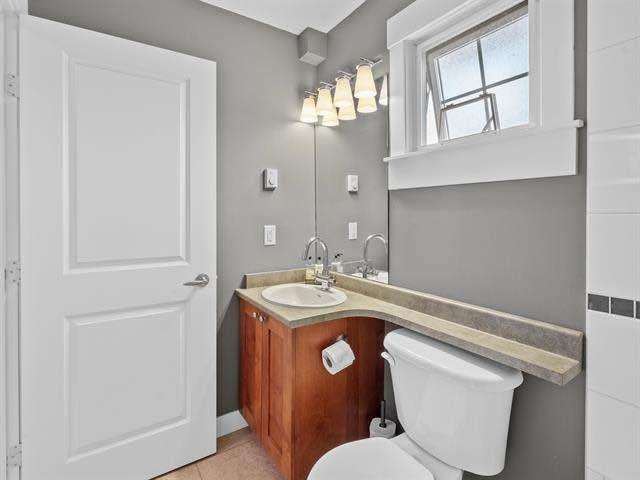 8 15237 36 Avenue, White Rock, British Columbia  V3Z 0Y4 - Photo 5 - R3083811