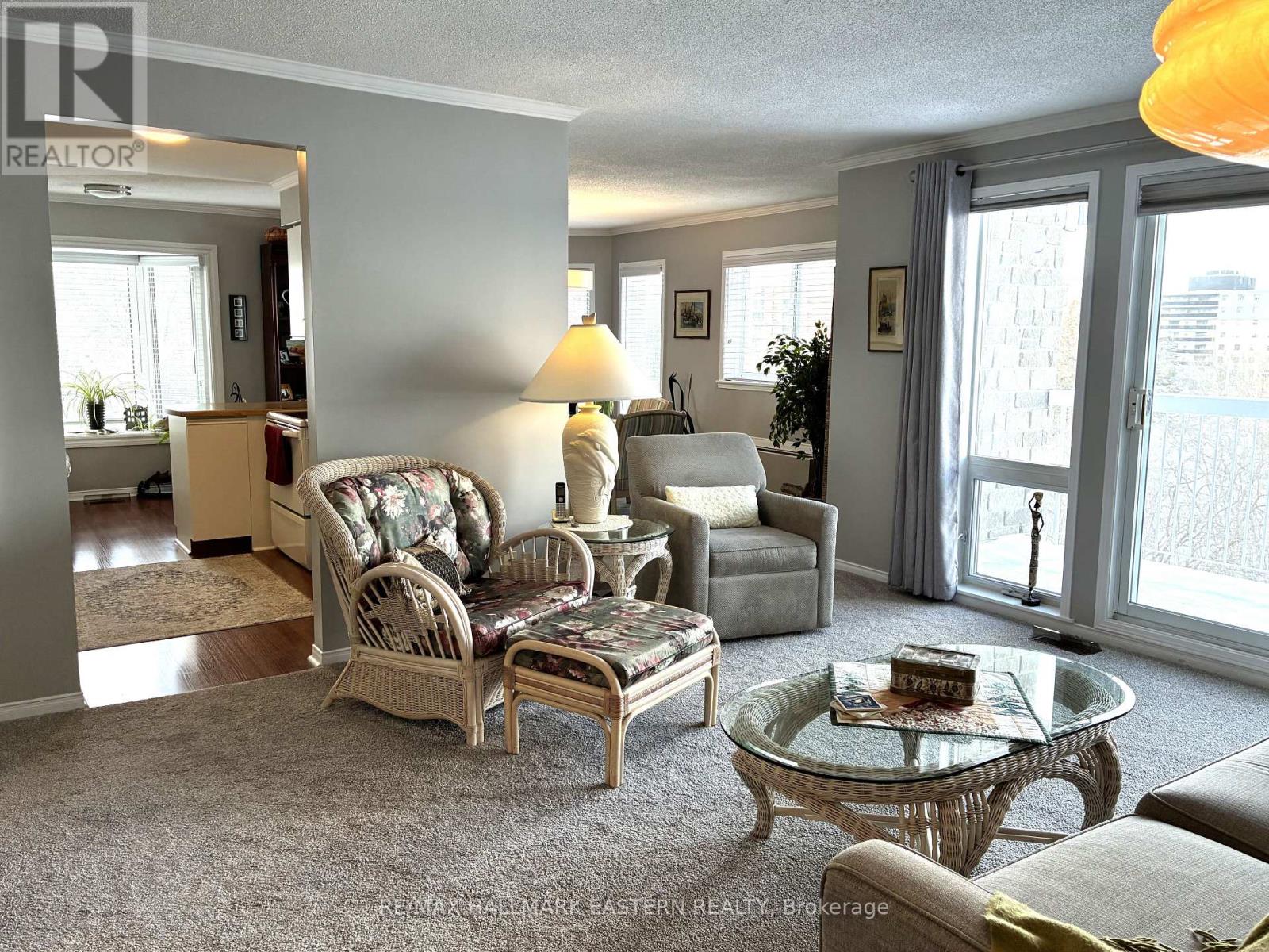 304c - 1099 Clonsilla Avenue Sw, Peterborough, Ontario K9J 8L8 - Photo 4 - X12733572