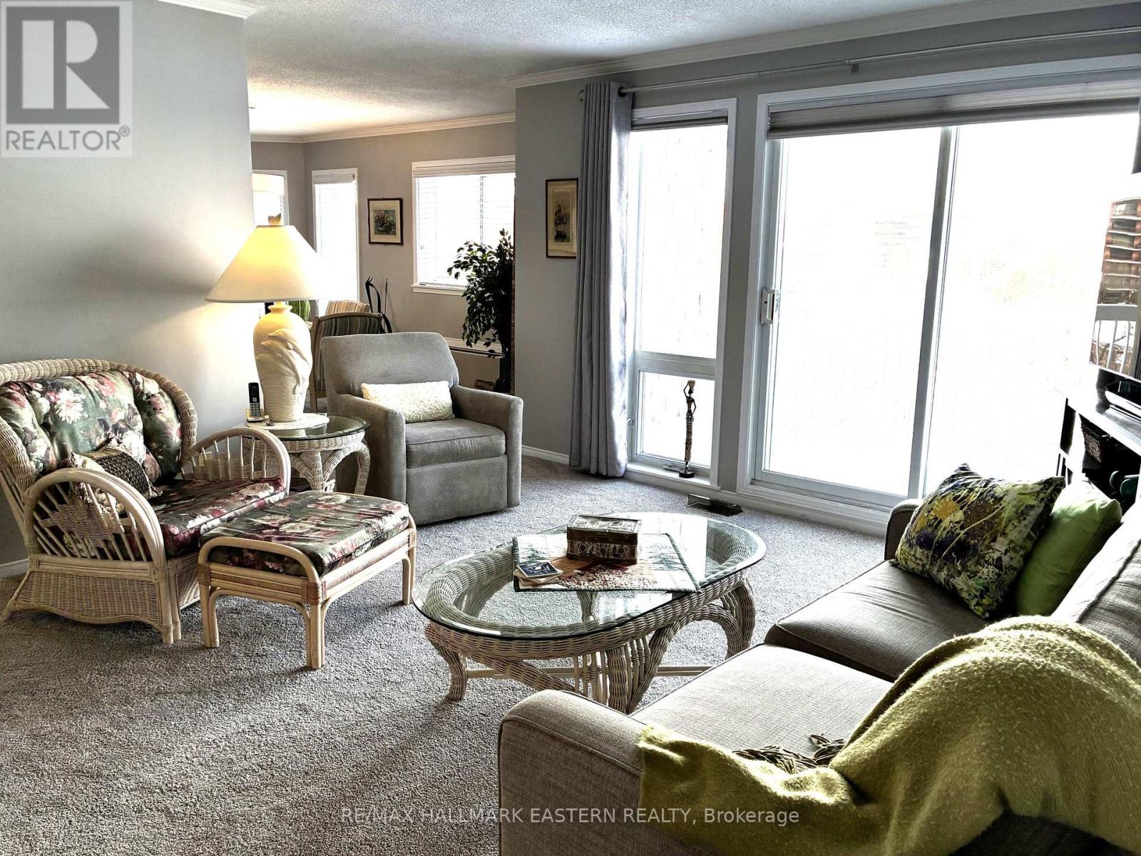 304c - 1099 Clonsilla Avenue Sw, Peterborough, Ontario K9J 8L8 - Photo 7 - X12733572