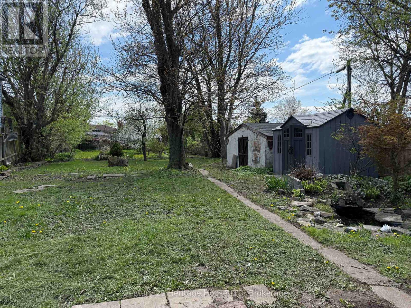 264 Henrietta Street, Fort Erie, Ontario  L2A 2K7 - Photo 23 - X12124904