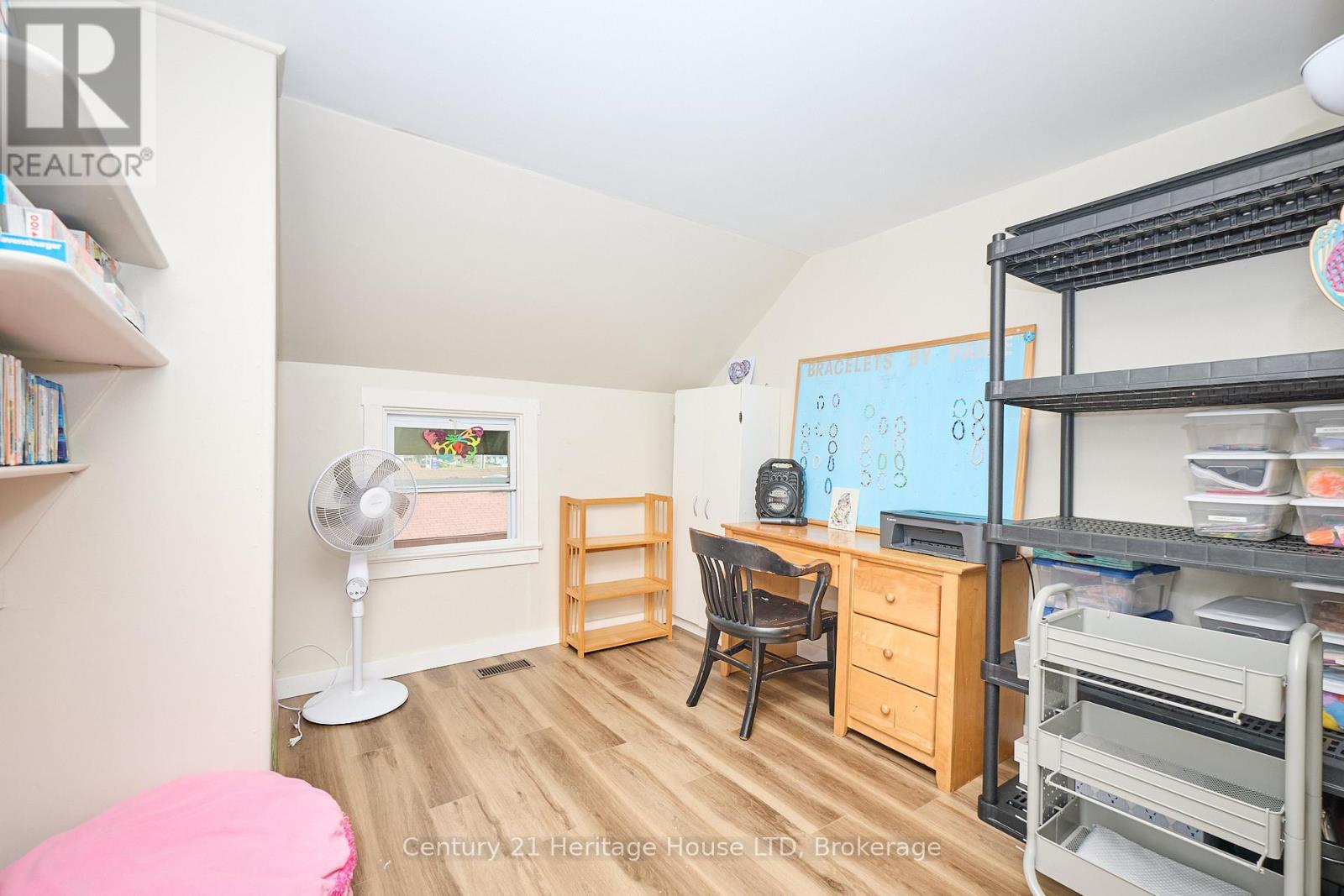 349 Bassett Avenue, Fort Erie, Ontario  L2A 4K8 - Photo 14 - X12328779