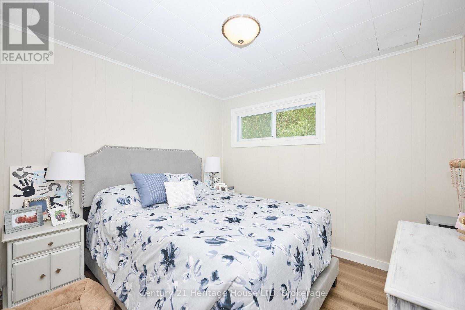 349 Bassett Avenue, Fort Erie, Ontario  L2A 4K8 - Photo 9 - X12328779