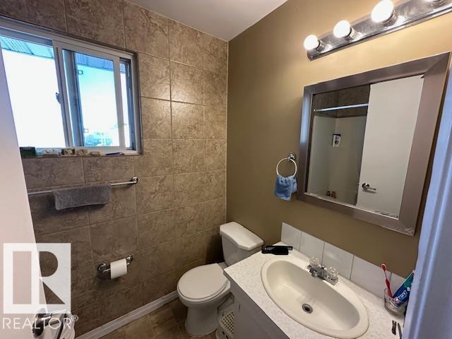 #167 Harrison Dr Nw, Edmonton, Alberta  T5A 2X5 - Photo 8 - E4471185