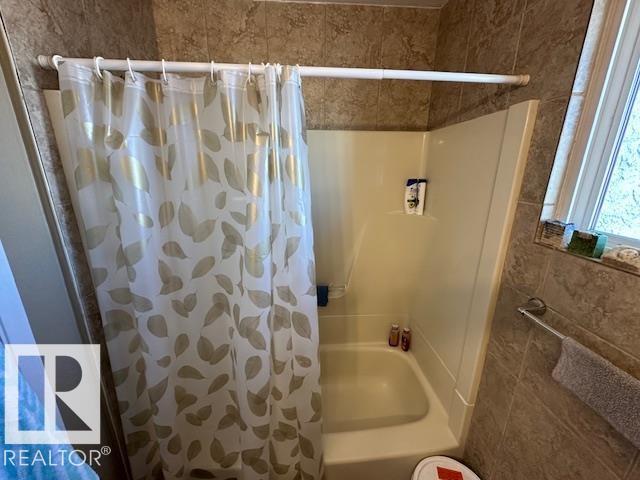 #167 Harrison Dr Nw, Edmonton, Alberta  T5A 2X5 - Photo 9 - E4471185