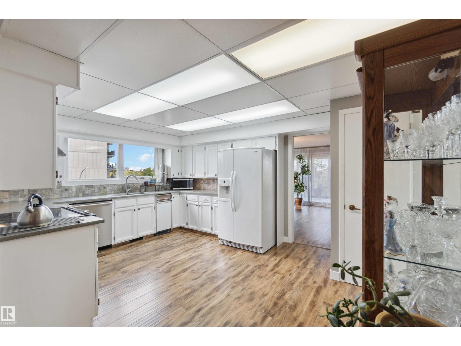 #305 8707 107 St Nw, Edmonton, Alberta  T6E 5J5 - Photo 18 - E4471193