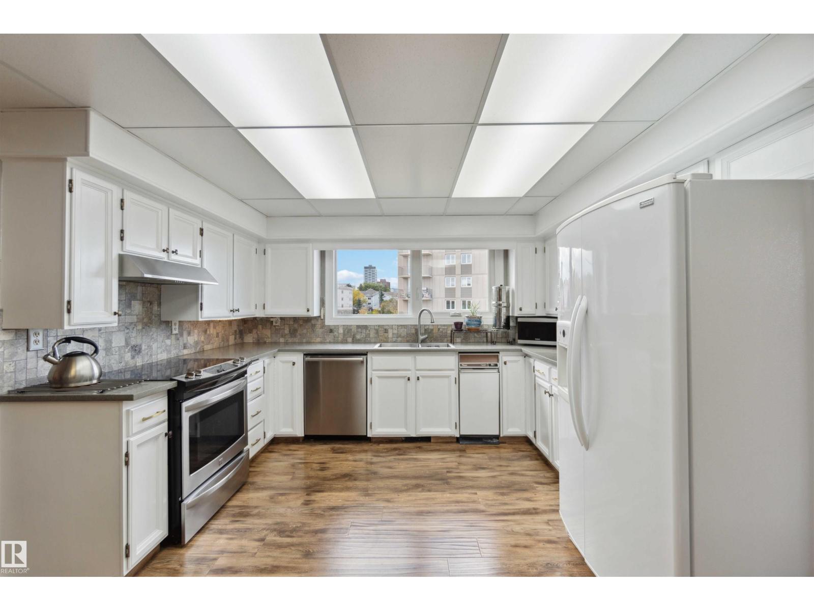 #305 8707 107 St Nw, Edmonton, Alberta  T6E 5J5 - Photo 19 - E4471193