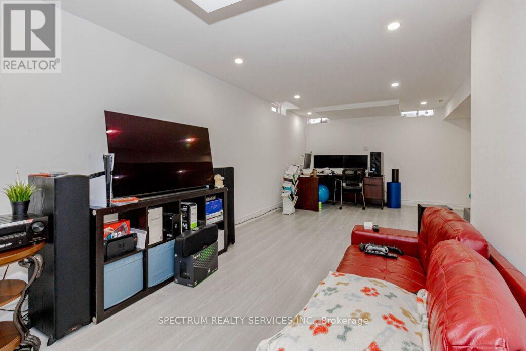 97 Kempenfelt Trail, Brampton, Ontario  L7A 0A7 - Photo 20 - W12725884