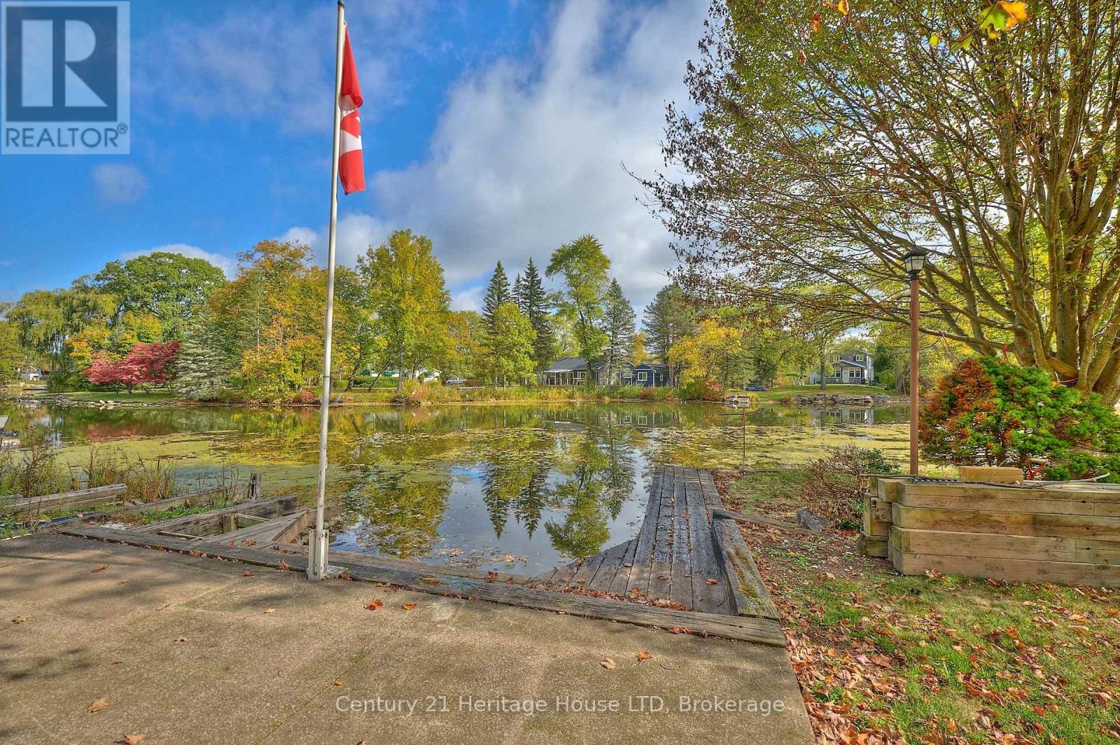 3466 River Trail, Fort Erie, Ontario  L0S 1S0 - Photo 40 - X12462443