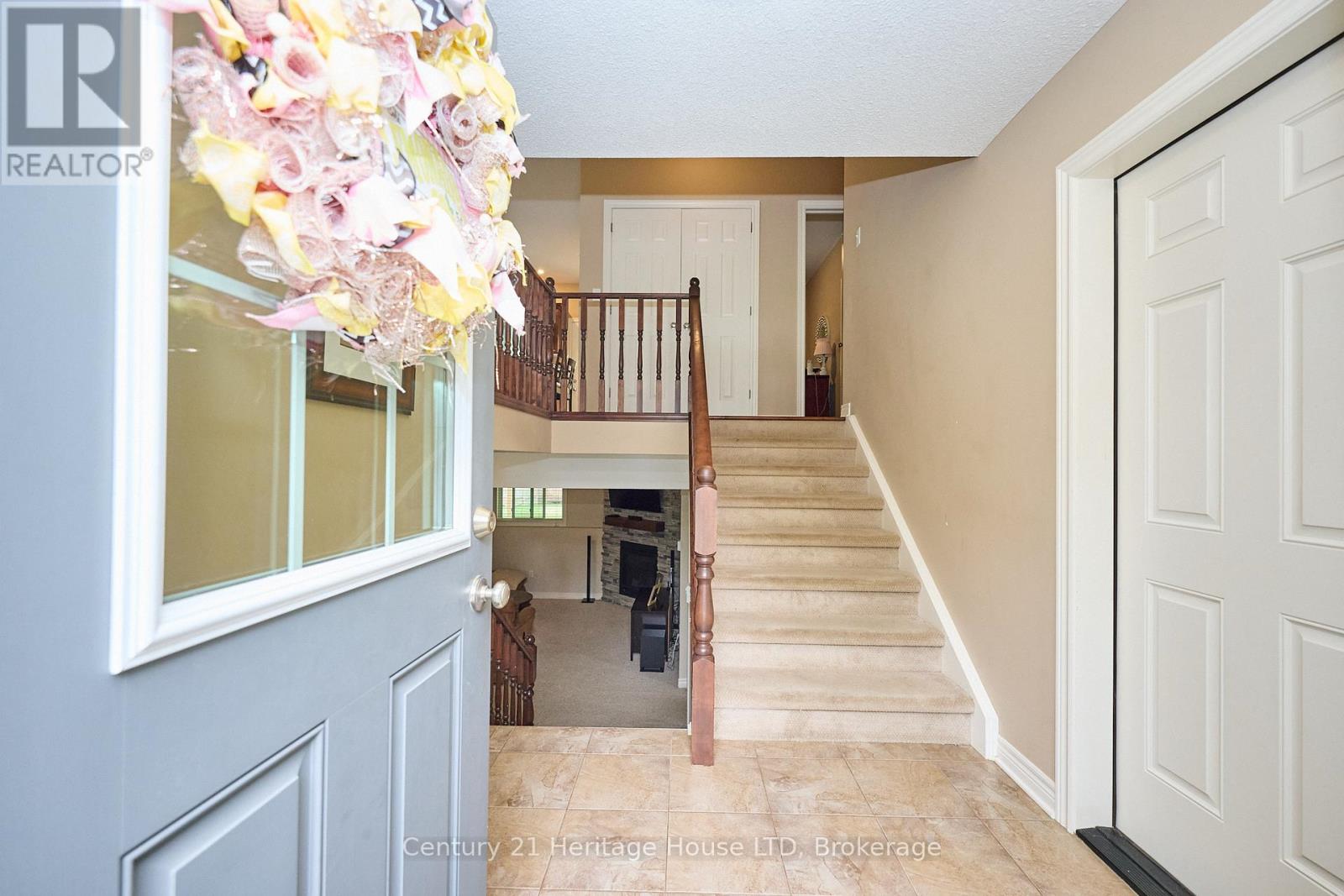 3257 Grove Avenue, Fort Erie, Ontario  L0S 1N0 - Photo 2 - X12700232