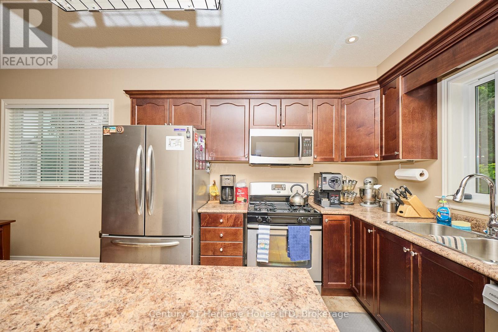 3257 Grove Avenue, Fort Erie, Ontario  L0S 1N0 - Photo 9 - X12700232