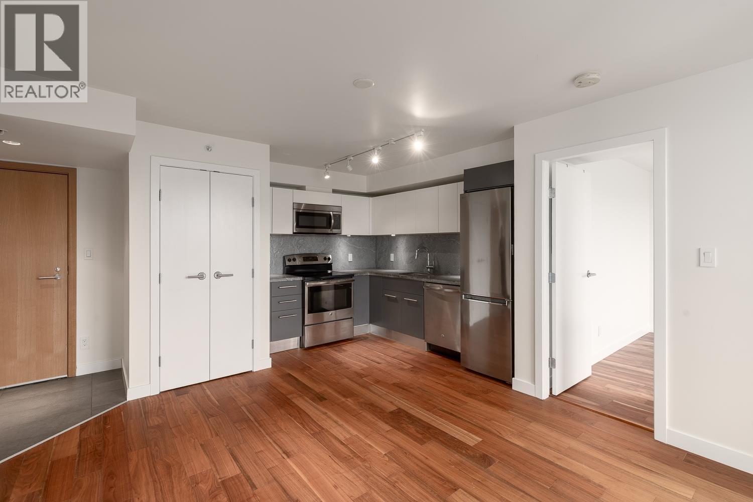 917 188 Keefer Street, Vancouver, British Columbia V6A 0E3 - Photo 6 - R3083760