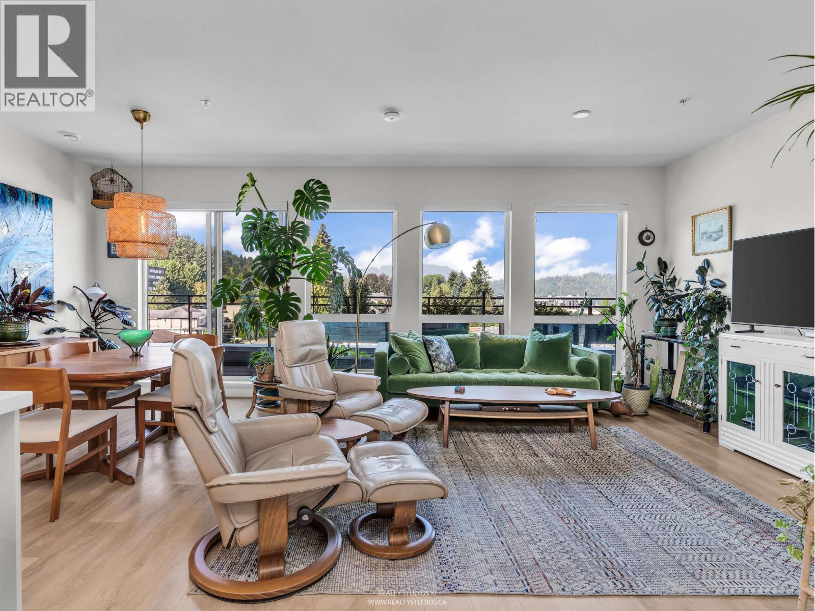 608 3018 St George Street, Port Moody, British Columbia  V3H 0L4 - Photo 2 - R3083772