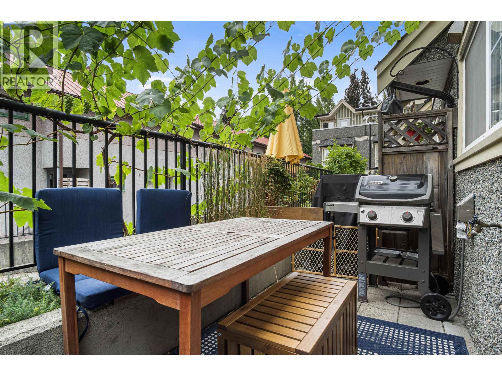 5 1638 E Georgia Street, Vancouver, British Columbia  V5L 2B2 - Photo 14 - R3083776