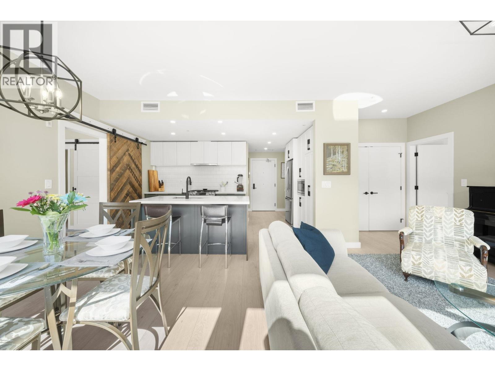 605 3038 St George Street, Port Moody, British Columbia  V3H 0L3 - Photo 12 - R3083780