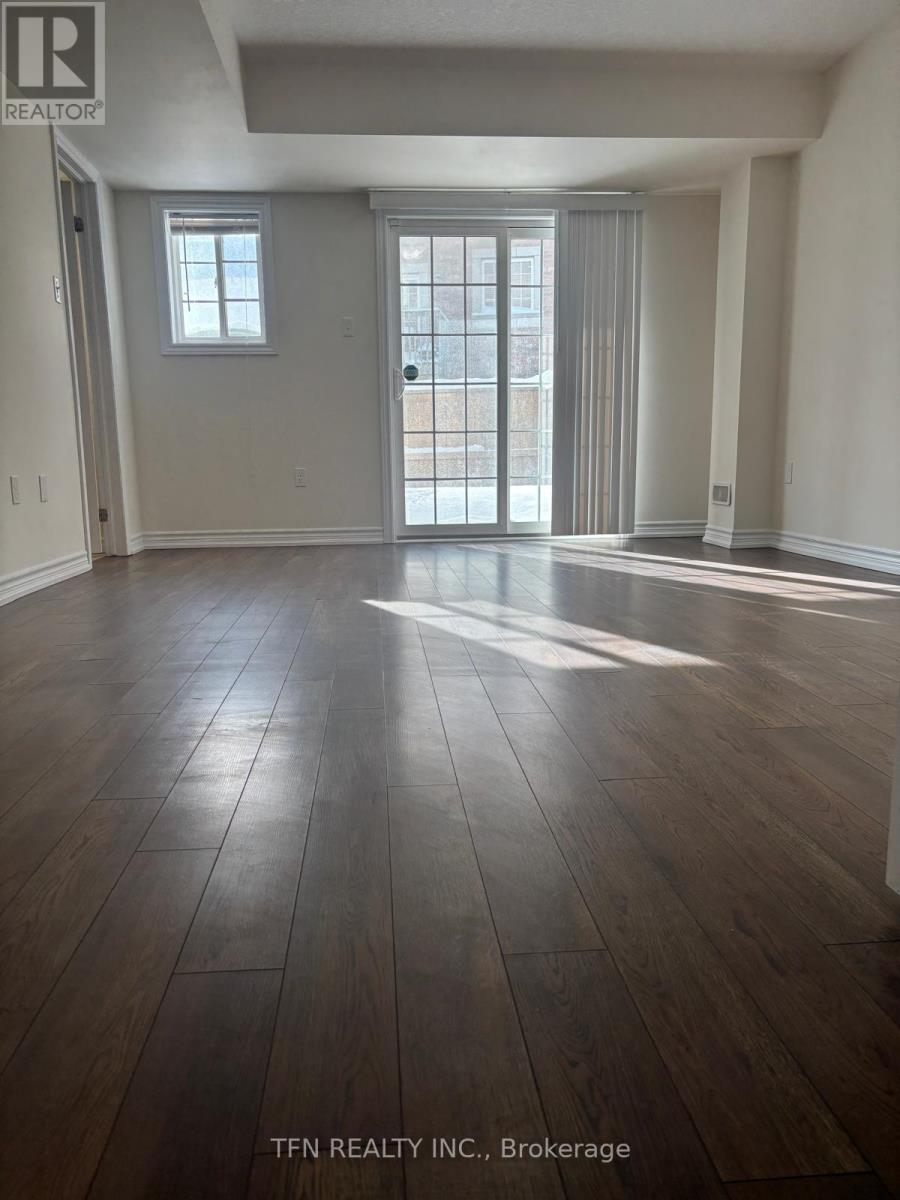 5 Savage Drive, Hamilton, Ontario  L0R 2H9 - Photo 3 - X12725268