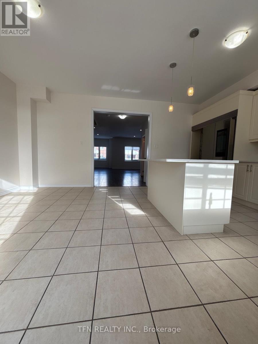 5 Savage Drive, Hamilton, Ontario  L0R 2H9 - Photo 5 - X12725268