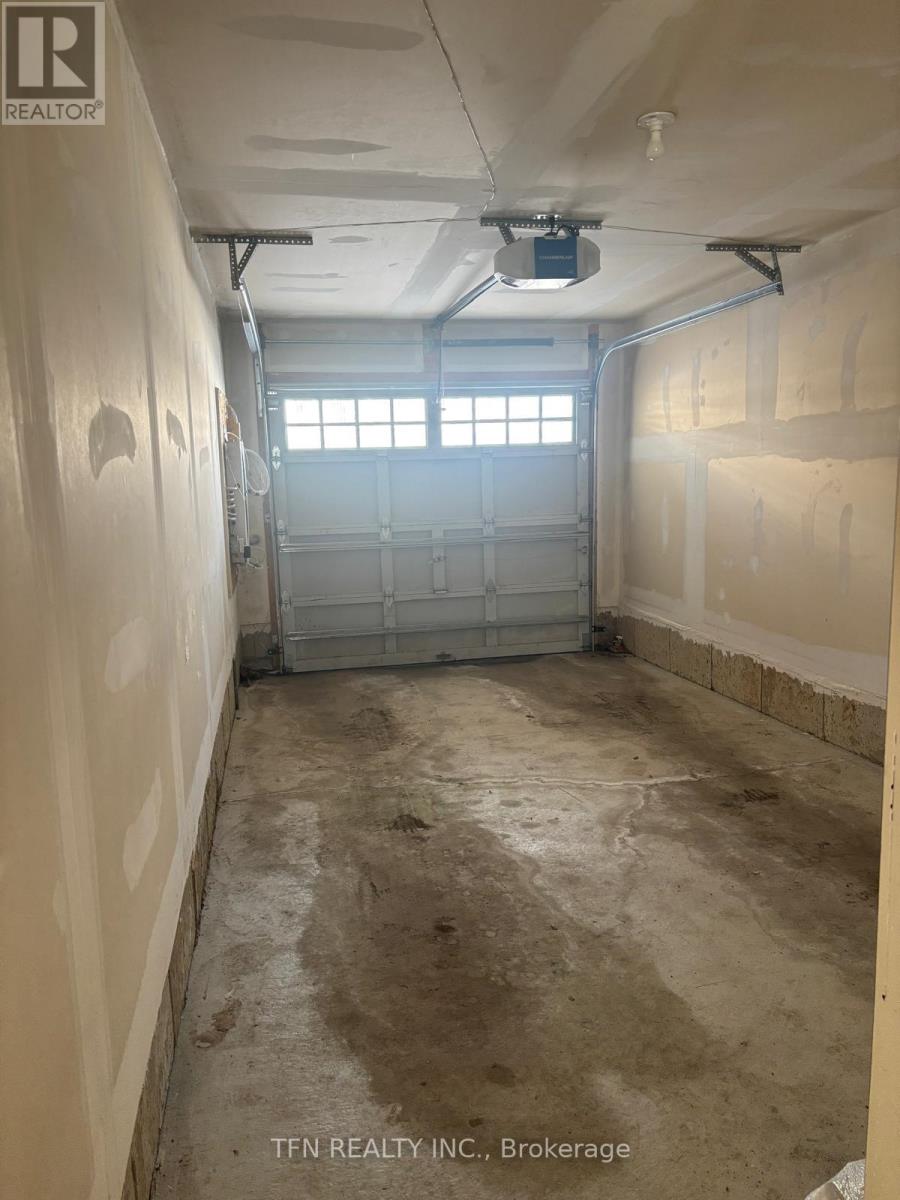 5 Savage Drive, Hamilton, Ontario  L0R 2H9 - Photo 31 - X12725268