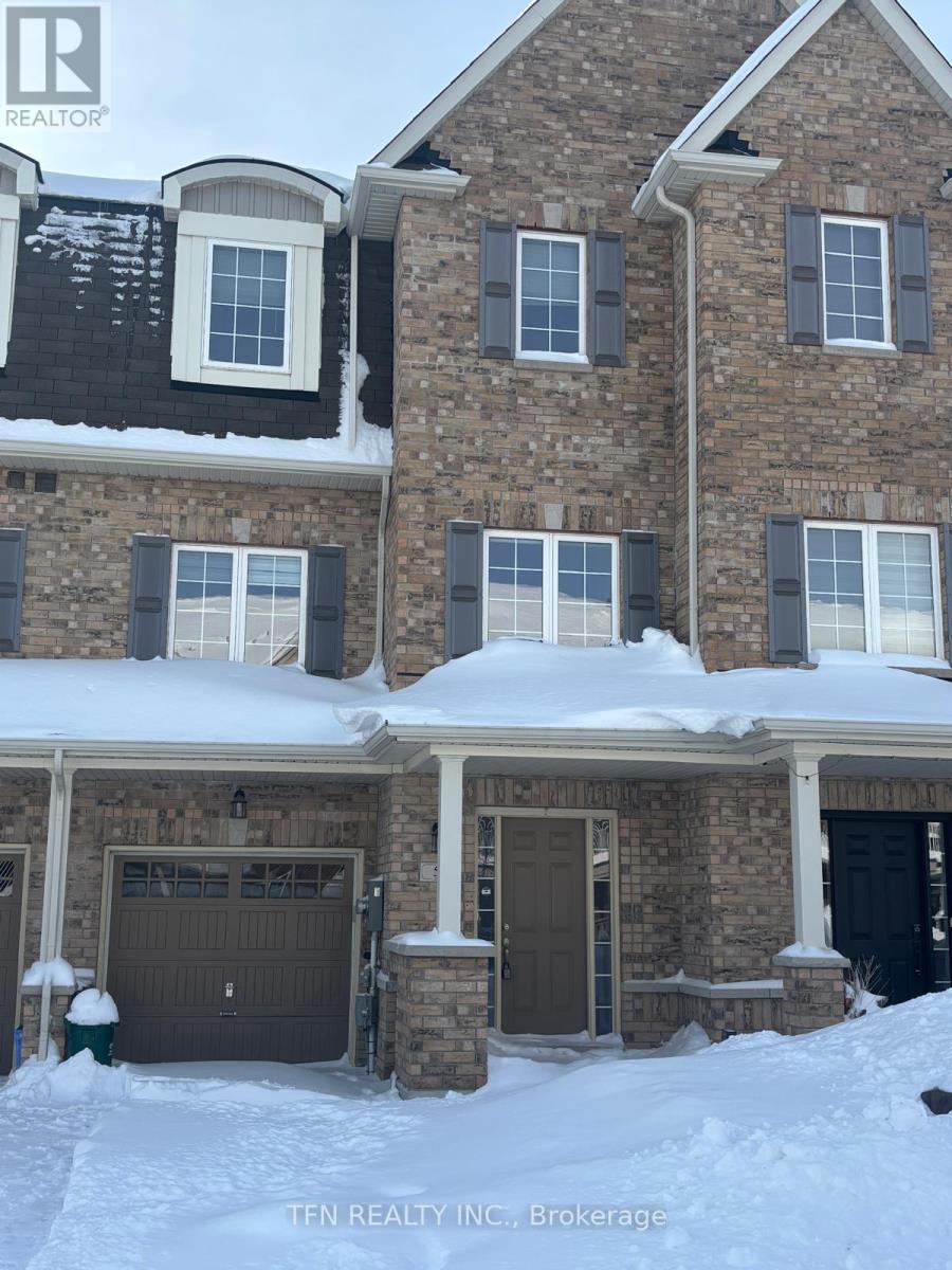 5 SAVAGE DRIVE, Hamilton, Ontario