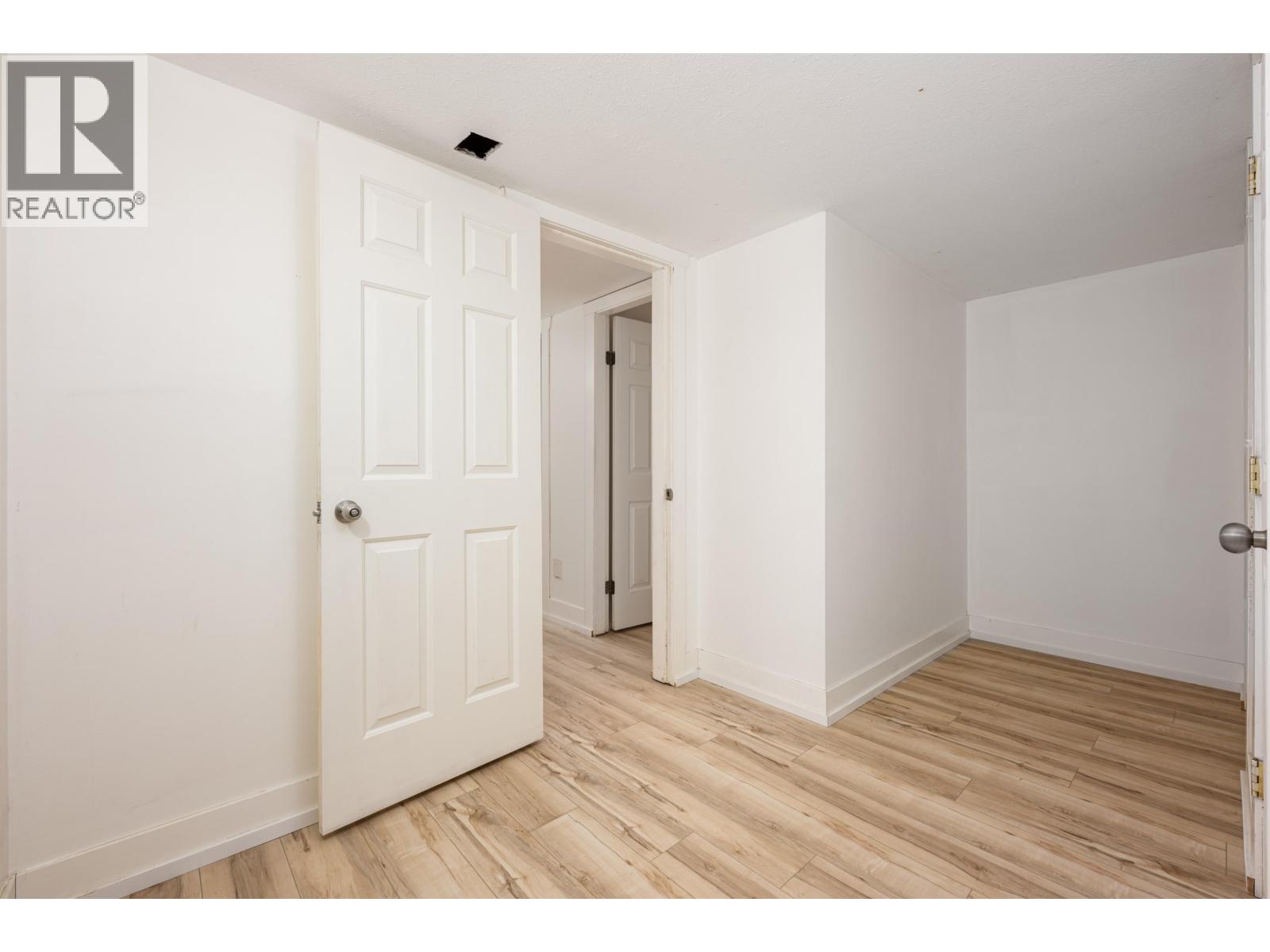 22404 Morse Crescent, Maple Ridge, British Columbia  V2X 9G6 - Photo 18 - R3083778