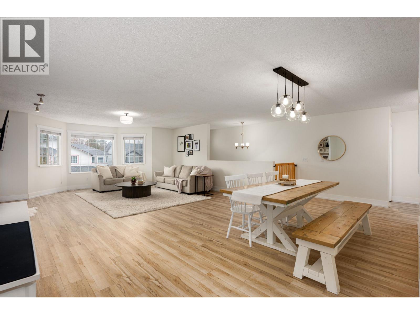 22404 Morse Crescent, Maple Ridge, British Columbia  V2X 9G6 - Photo 7 - R3083778