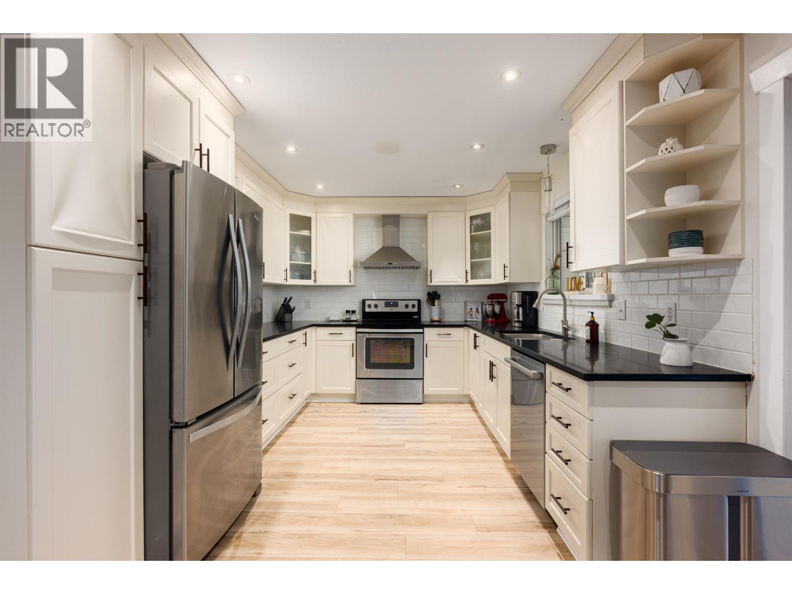 22404 Morse Crescent, Maple Ridge, British Columbia  V2X 9G6 - Photo 9 - R3083778