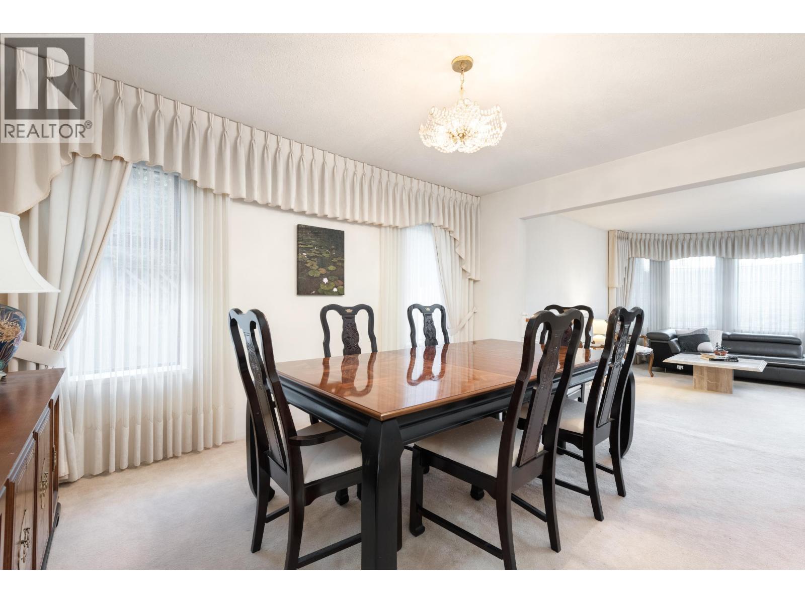 Listing Picture 4 of 29 : 4360 STEVESTON HIGHWAY, Richmond / 烈治文 - 魯藝地產 Yvonne Lu Group - MLS Medallion Club Member