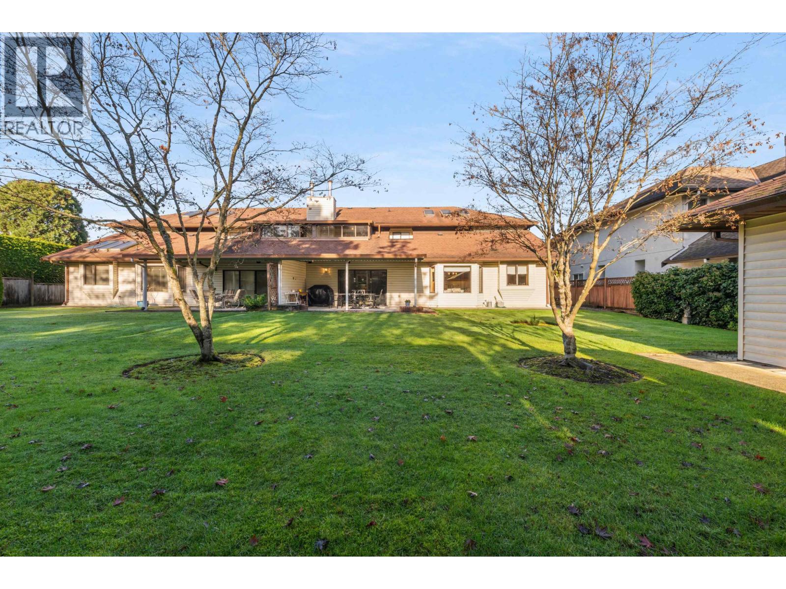 Listing Picture 25 of 29 : 4360 STEVESTON HIGHWAY, Richmond / 烈治文 - 魯藝地產 Yvonne Lu Group - MLS Medallion Club Member