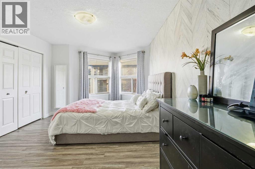 58 Bridlecrest Road Sw, Calgary, Alberta  T2Y 5J2 - Photo 15 - A2279724