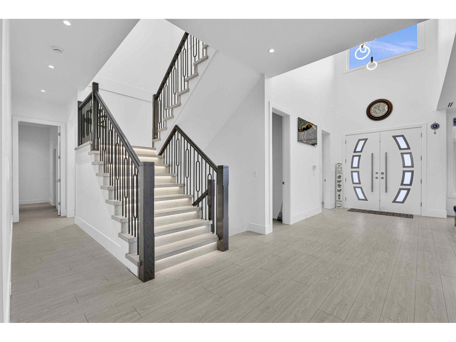 14714 111a Avenue, Surrey, British Columbia  V3R 2E1 - Photo 7 - R3083347