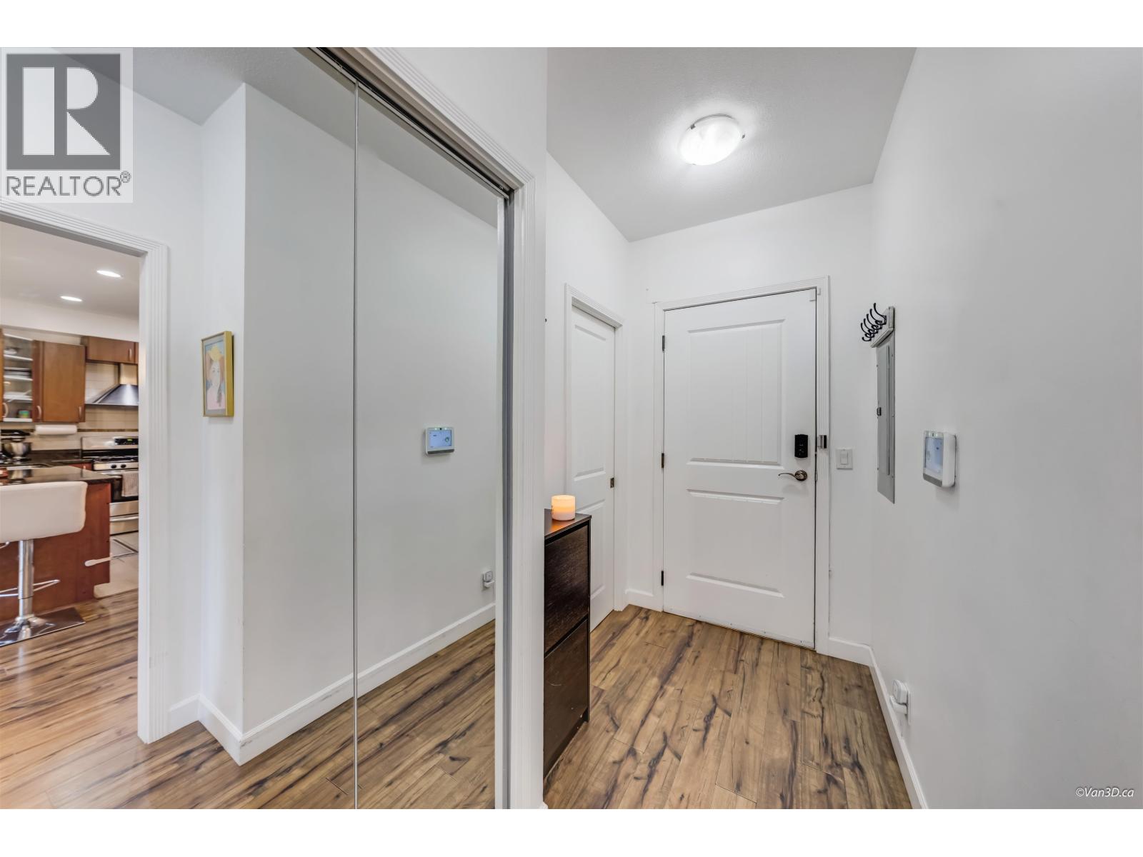 107 976 Adair Avenue, Coquitlam, British Columbia  V3K 3V2 - Photo 3 - R3083716