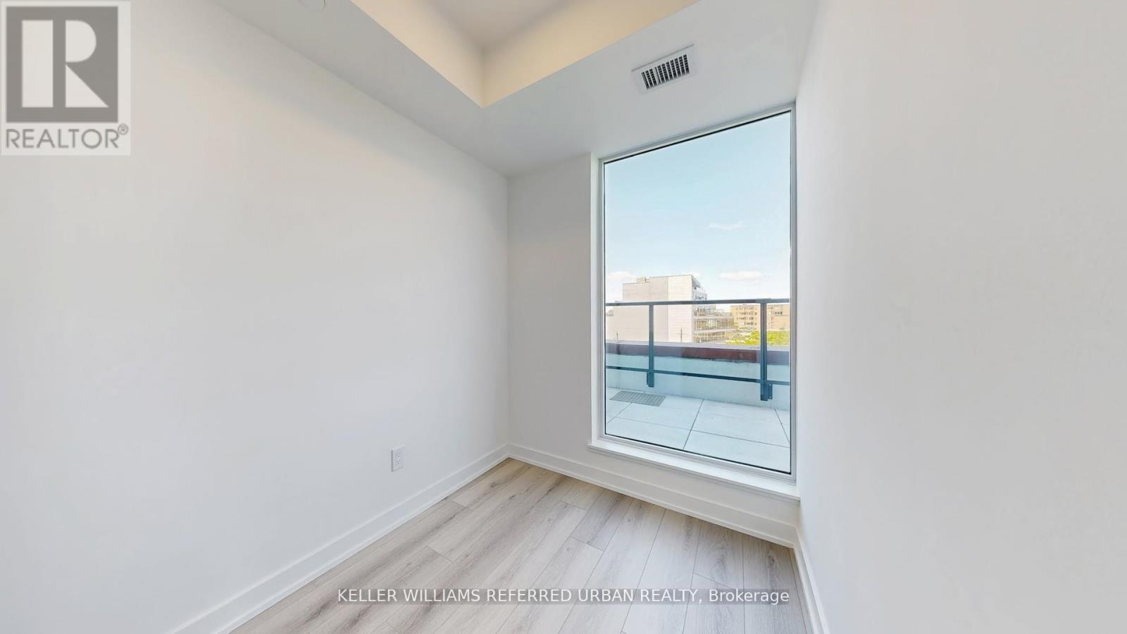 606 - 5 Lakeview Avenue, Toronto, Ontario  M6J 0H3 - Photo 14 - C12733582