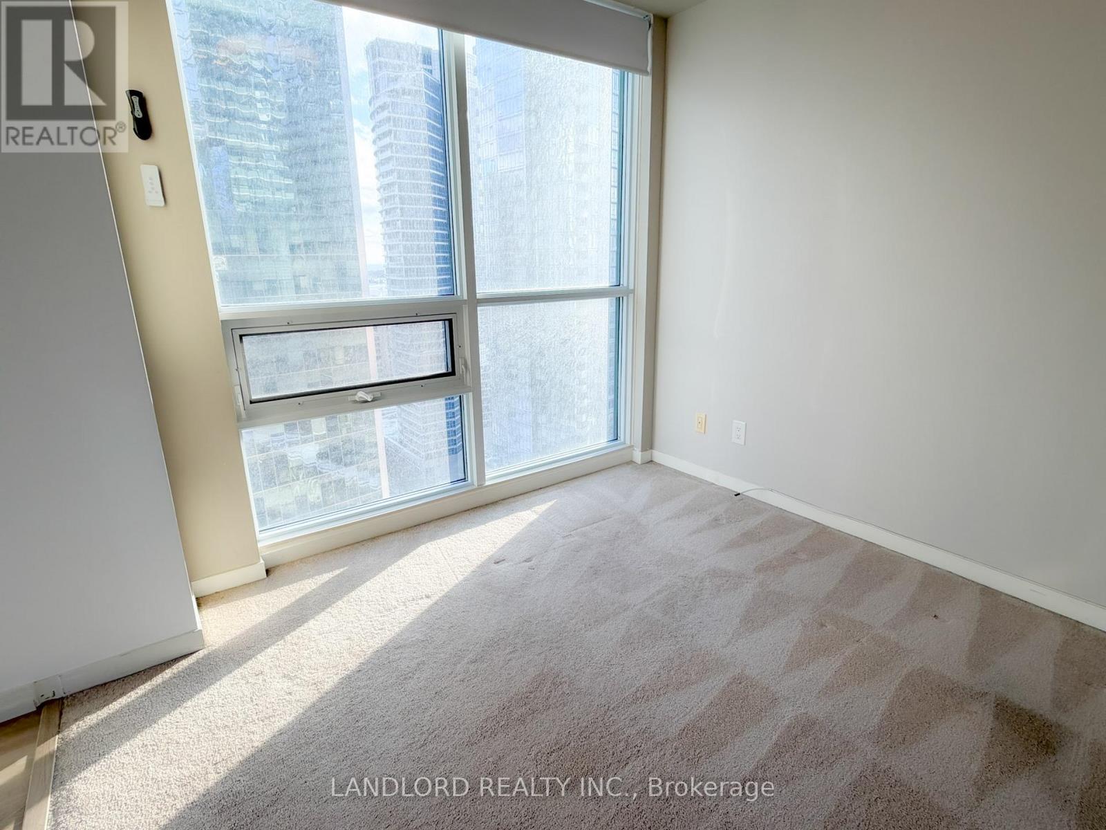 1907 - 55 Bremner Boulevard, Toronto, Ontario  M5J 0A6 - Photo 14 - C12733586