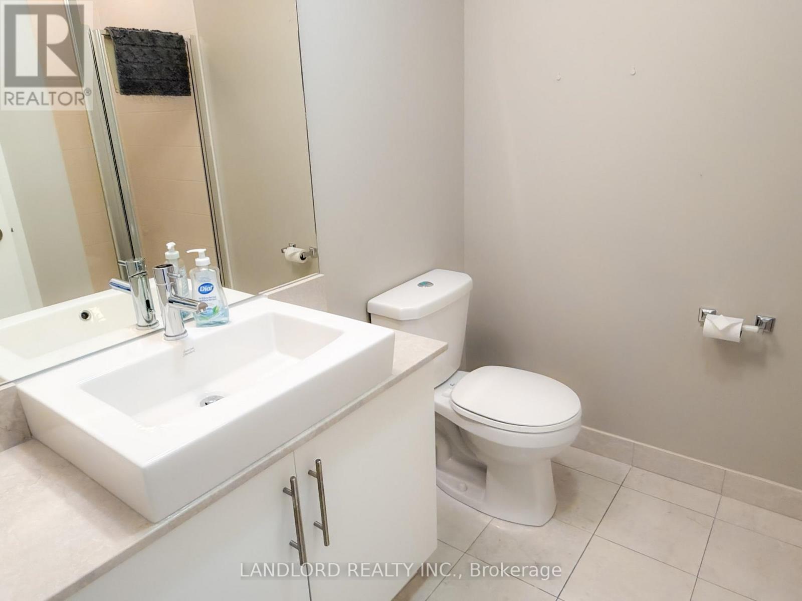 1907 - 55 Bremner Boulevard, Toronto, Ontario  M5J 0A6 - Photo 15 - C12733586
