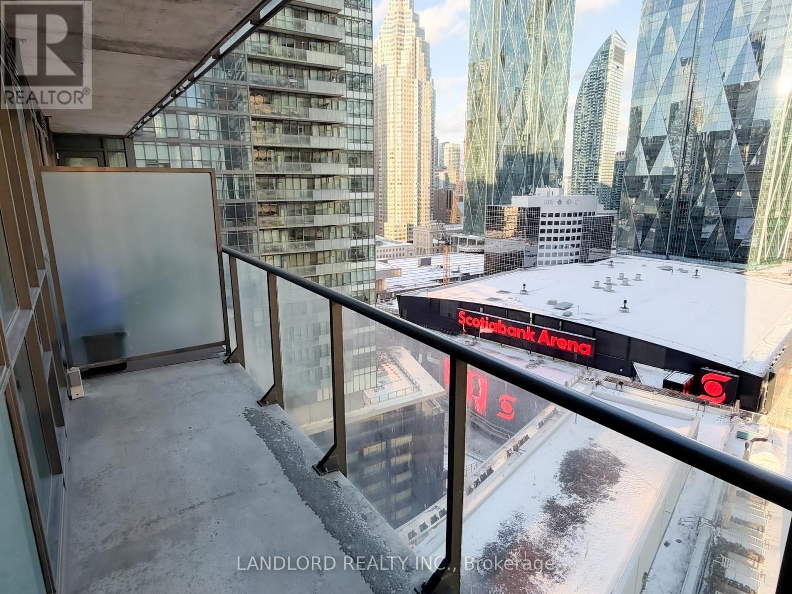 1907 - 55 Bremner Boulevard, Toronto, Ontario  M5J 0A6 - Photo 18 - C12733586