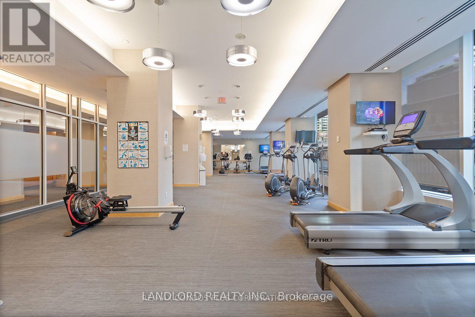 1907 - 55 Bremner Boulevard, Toronto, Ontario  M5J 0A6 - Photo 23 - C12733586