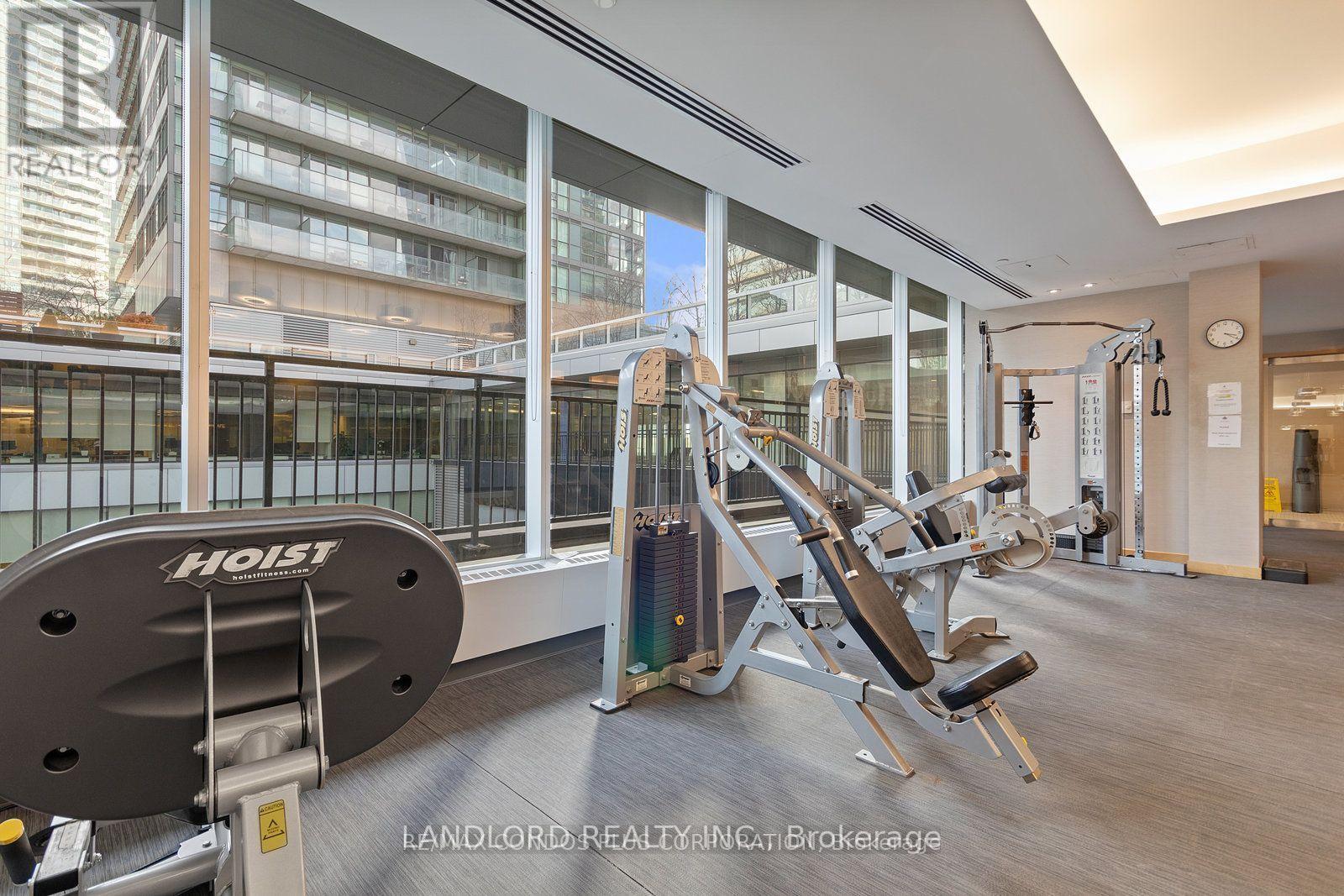 1907 - 55 Bremner Boulevard, Toronto, Ontario  M5J 0A6 - Photo 24 - C12733586