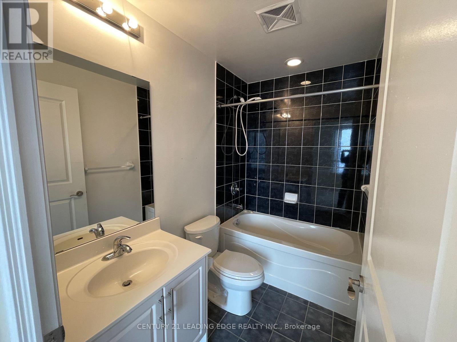 1503 - 133 Wynford Drive, Toronto, Ontario  M3C 0J5 - Photo 11 - C12731726