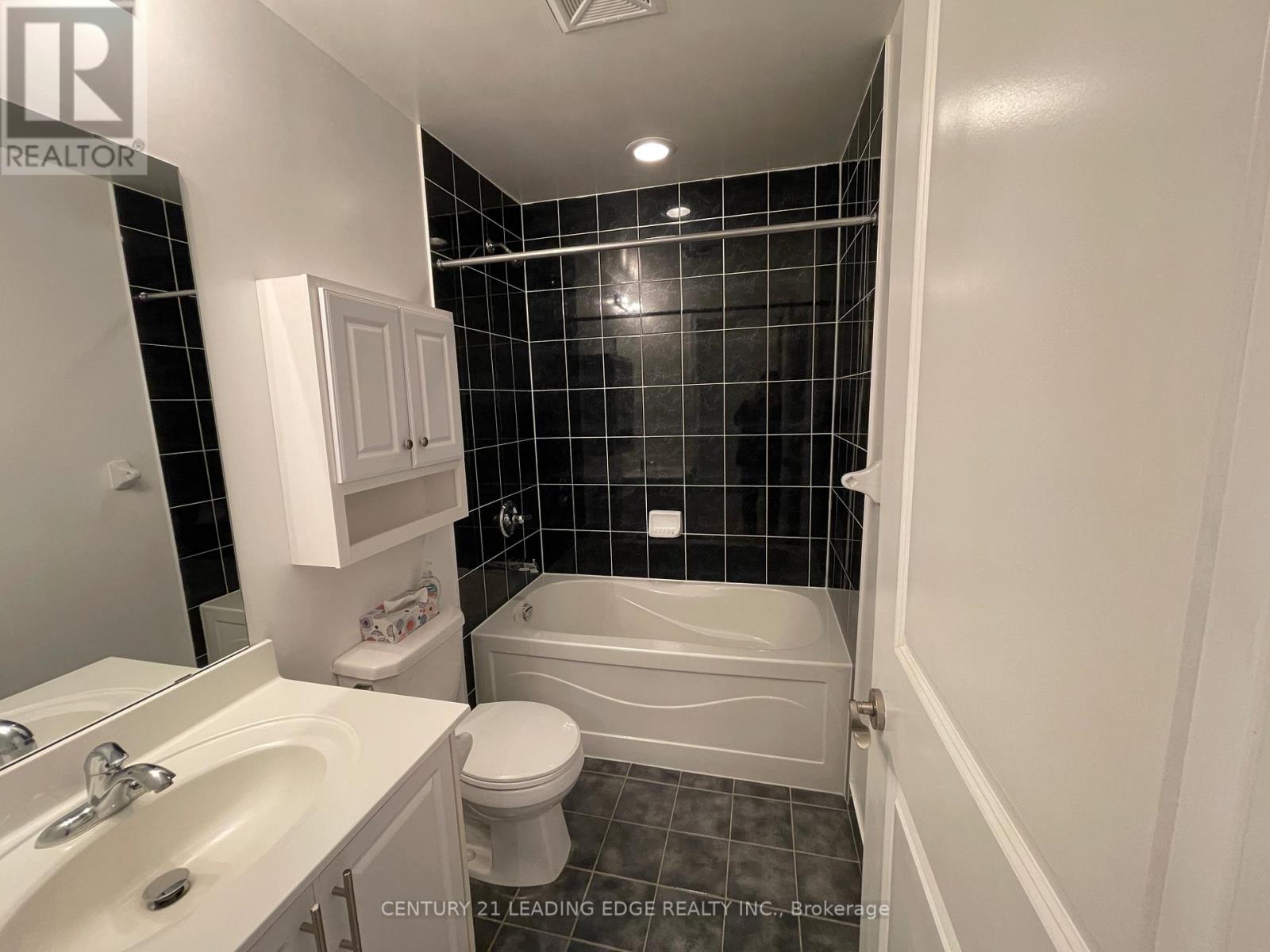 1503 - 133 Wynford Drive, Toronto, Ontario  M3C 0J5 - Photo 16 - C12731726