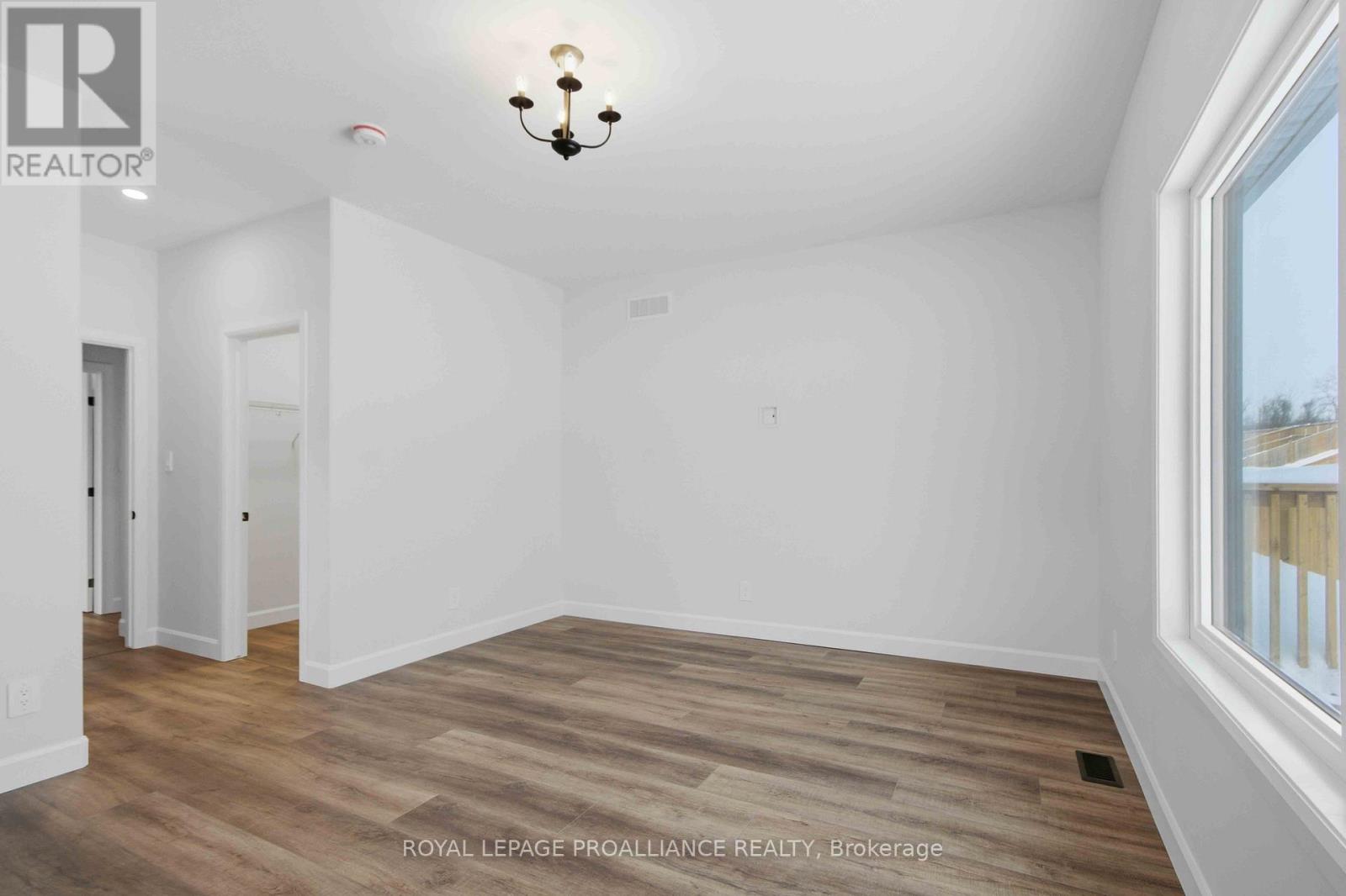 27 Schmidt Way, Quinte West, Ontario  K8V 0L5 - Photo 24 - X12732718