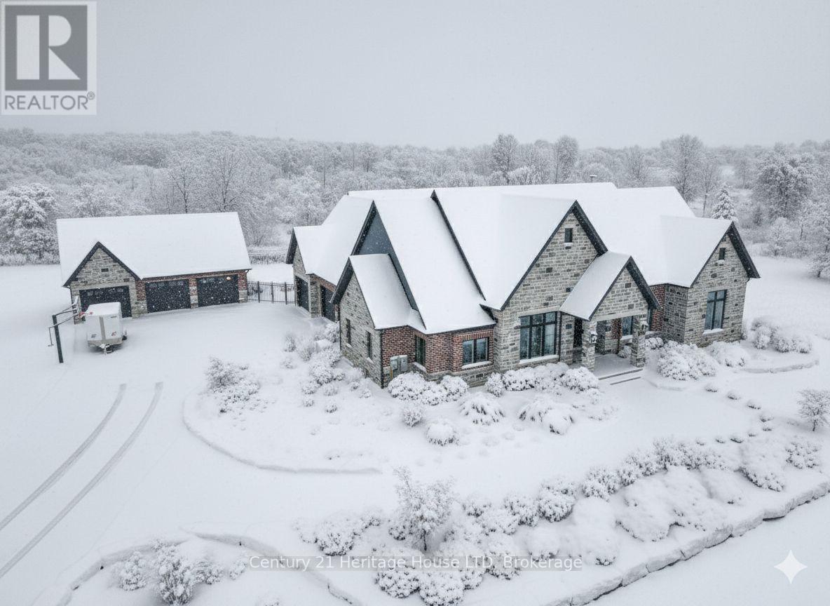 1716 Rebecca Street, Fort Erie, Ontario  L2A 5M4 - Photo 1 - X12377107