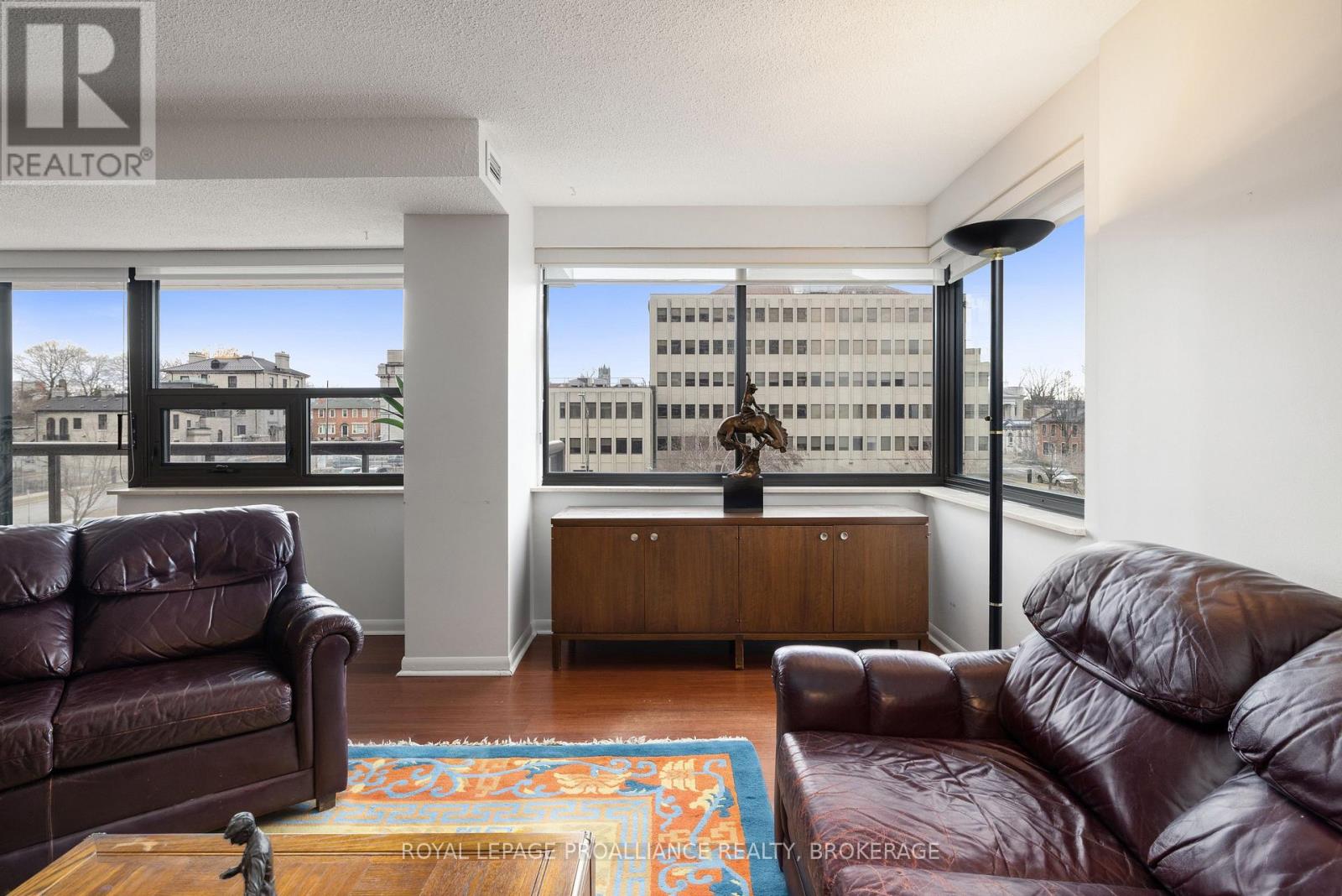 301 - 165 Ontario Street, Kingston, Ontario  K7L 2Y6 - Photo 10 - X12730356