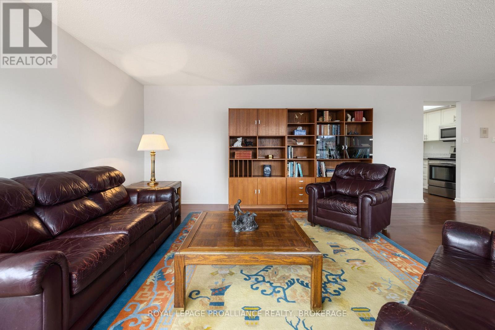 301 - 165 Ontario Street, Kingston, Ontario  K7L 2Y6 - Photo 11 - X12730356