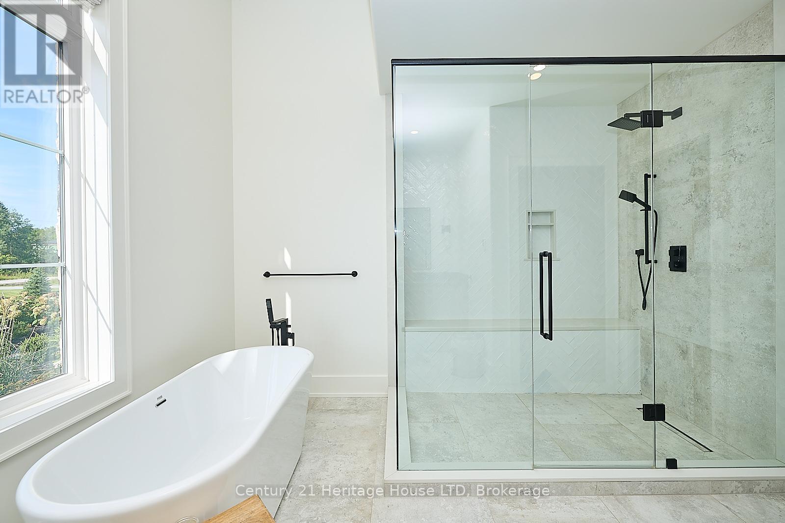 1716 Rebecca Street, Fort Erie, Ontario  L2A 5M4 - Photo 17 - X12377107