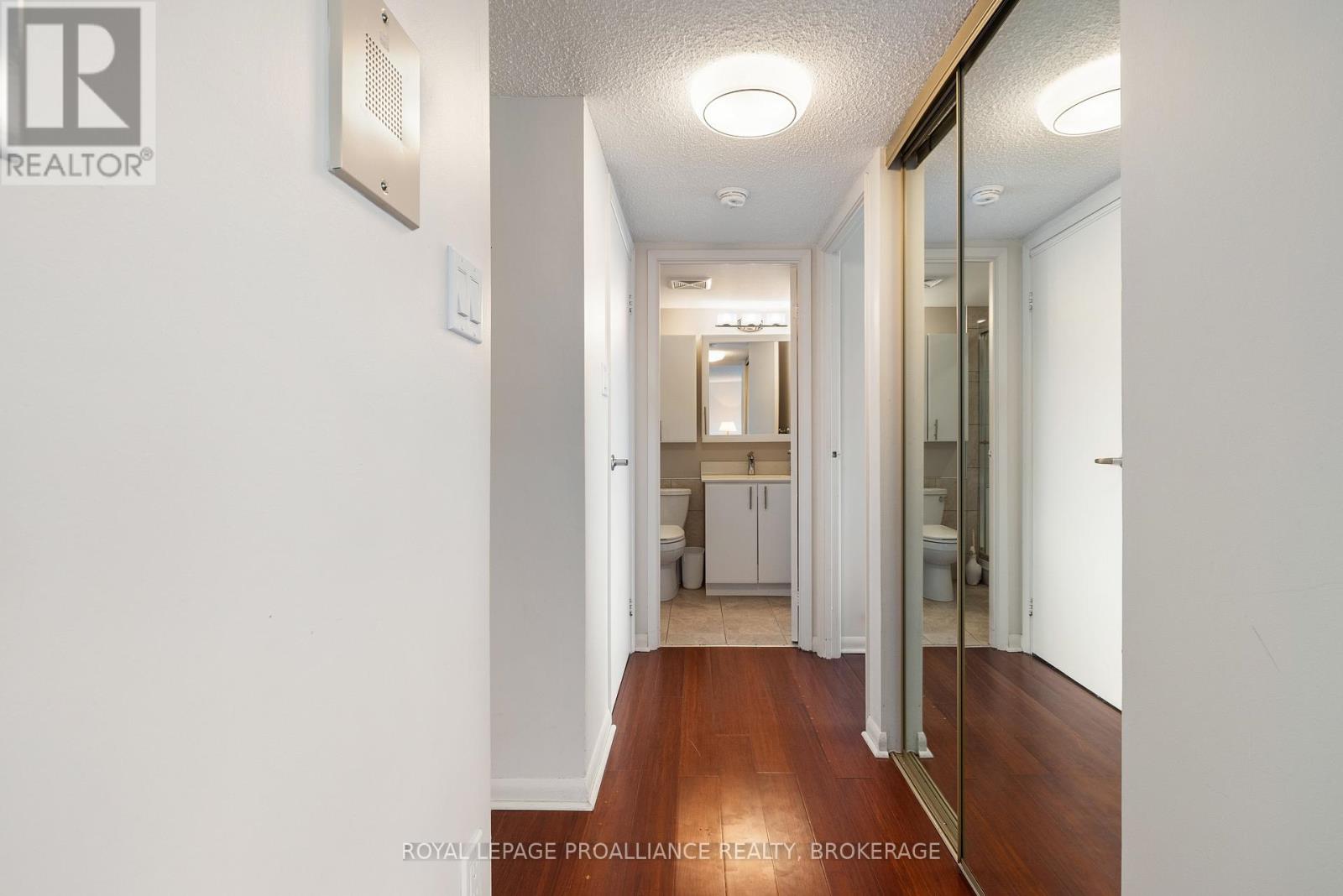 301 - 165 Ontario Street, Kingston, Ontario  K7L 2Y6 - Photo 14 - X12730356