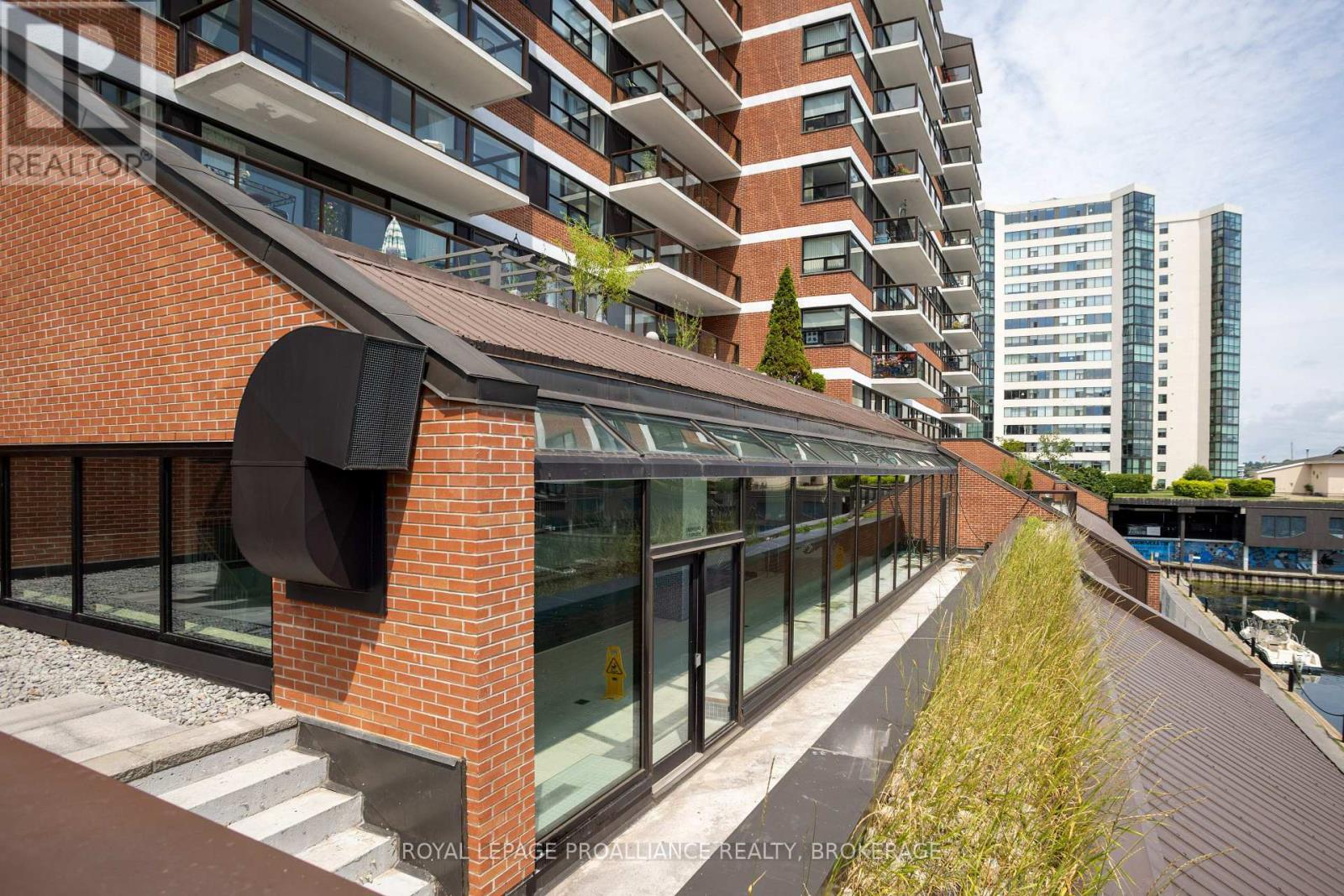 301 - 165 Ontario Street, Kingston, Ontario  K7L 2Y6 - Photo 33 - X12730356