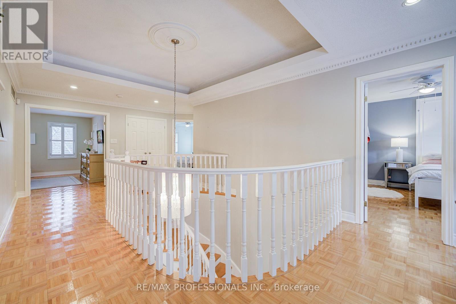 4662 Dundas Street W, Toronto, Ontario  M9A 1A6 - Photo 19 - W12733620